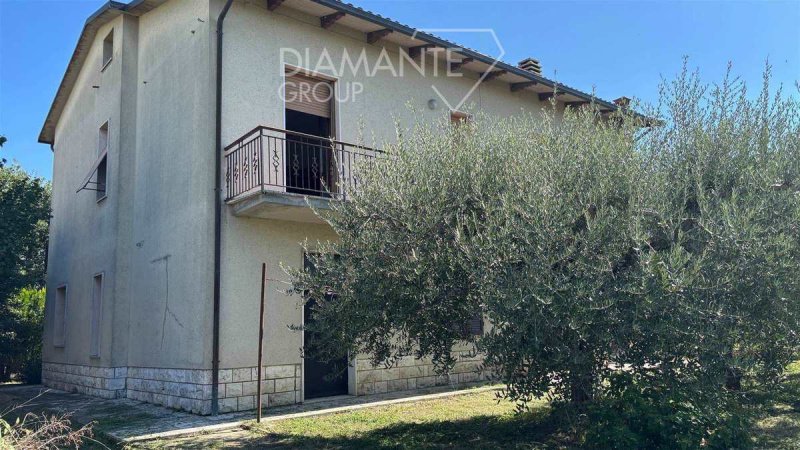 Vrijstaande woning in Castiglione del Lago