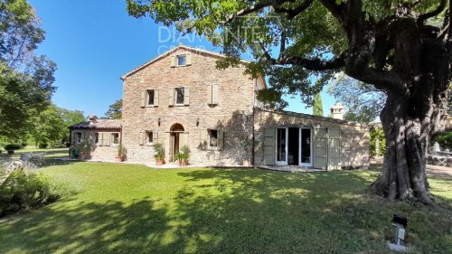 Casa de fazenda em Apiro