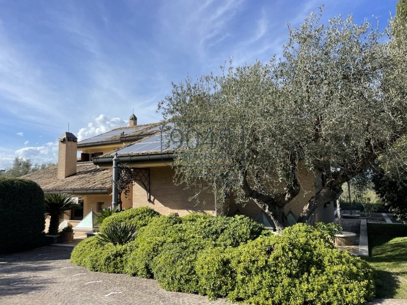 Villa a Civitanova Marche