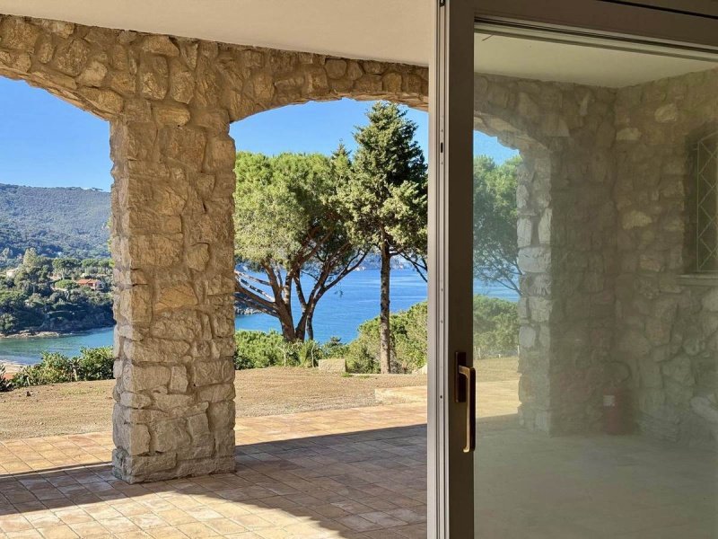 Вилла в Марчиана