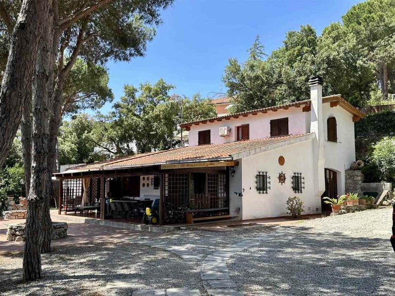 Villa in Capoliveri