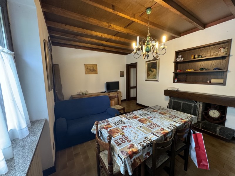 Apartment in Oliveto Lario