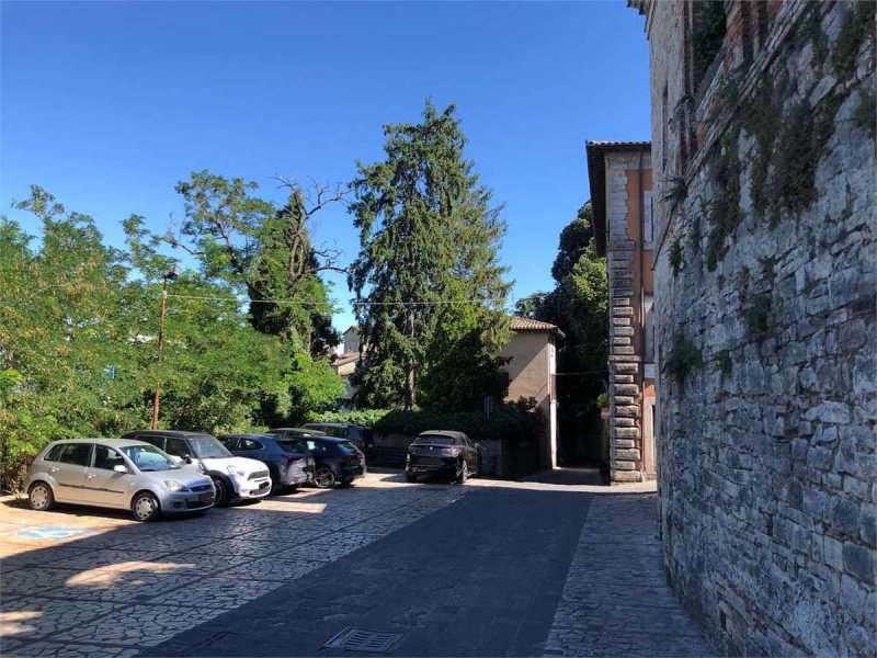 Apartamento en Todi