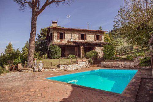 Ferme à Todi