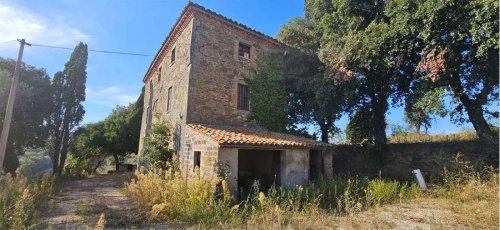 Klein huisje op het platteland in Todi