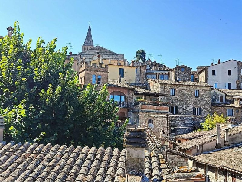 Appartement à Todi