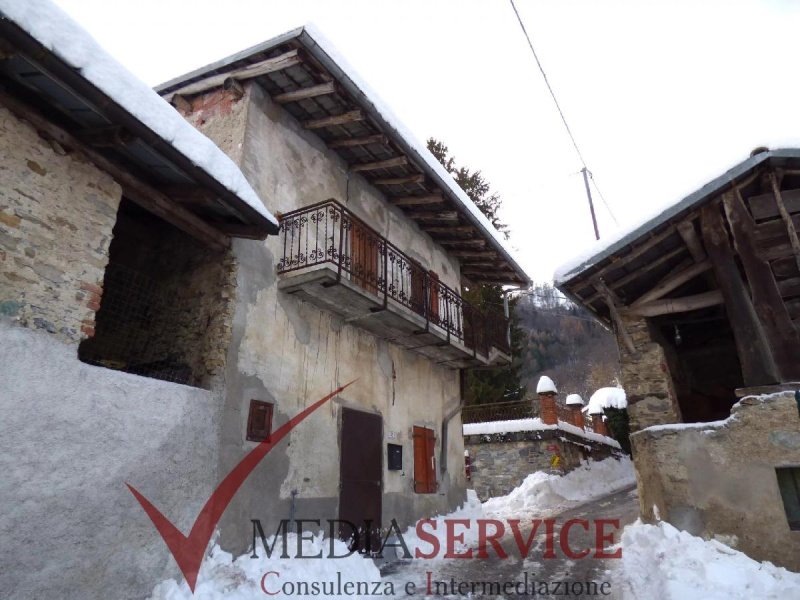 Casa histórica en Valloriate