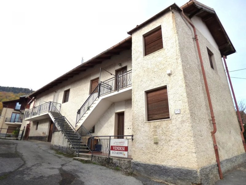 Historisches Haus in Vignolo