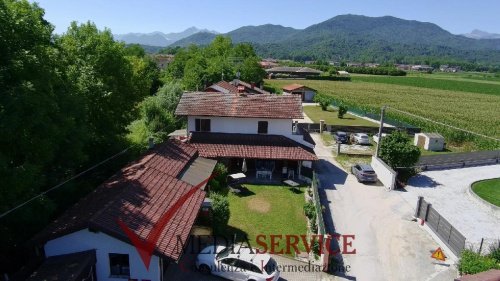 Вилла в Бернеццо