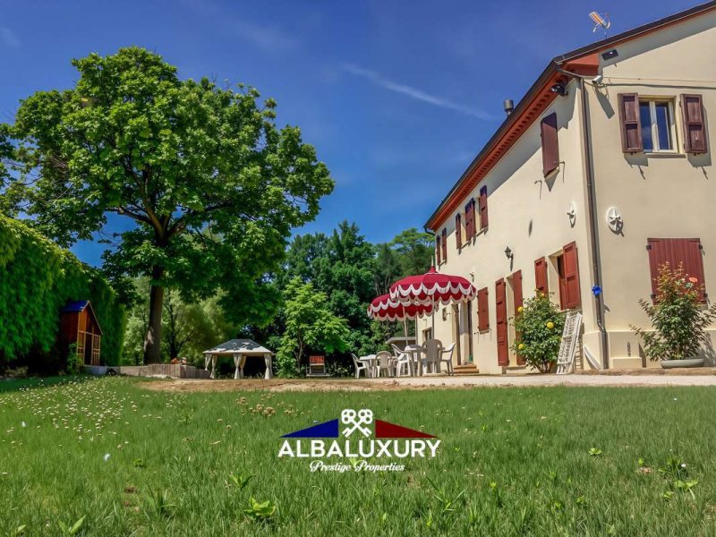 Вилла в Сенигаллия