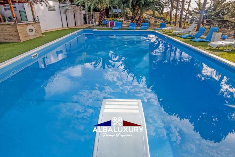 Вилла в Рипатрансоне