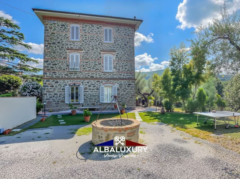 Вилла в Ларчано