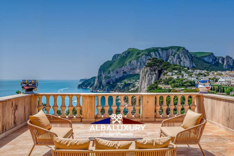 Вилла в Капри