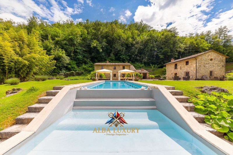 Moradia em Radicondoli