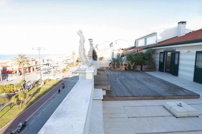 Вилла в Виареджо