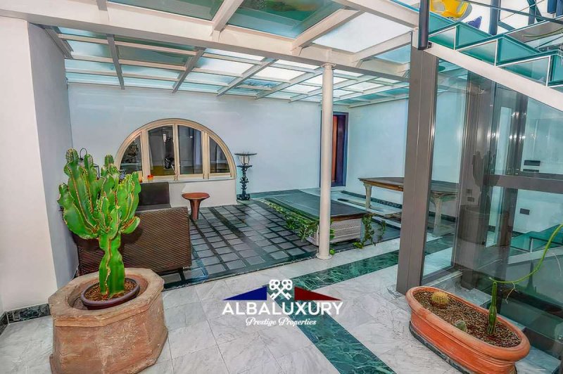 Moradia em Viareggio