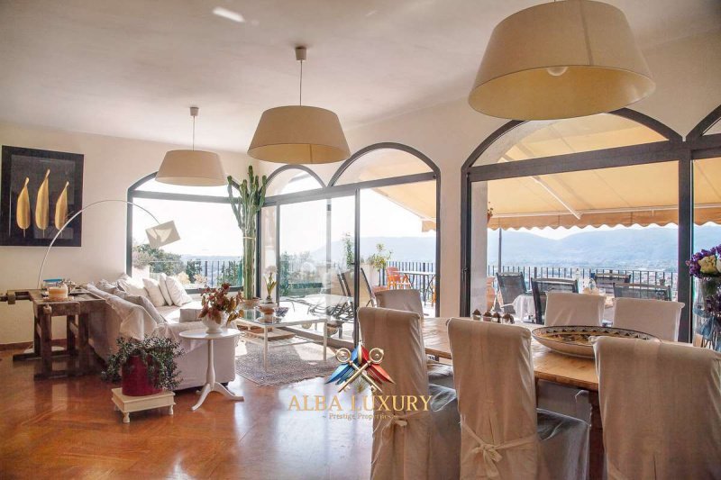 马格拉新堡别墅