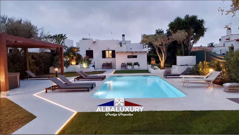 Вилла в Куарту-Сант'Элена