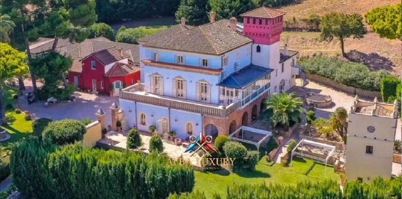 Villa i Silvi