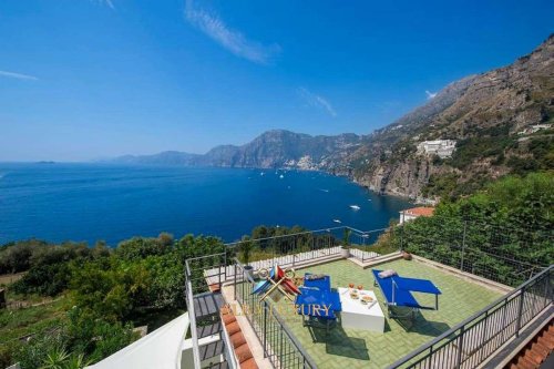 Villa a Praiano