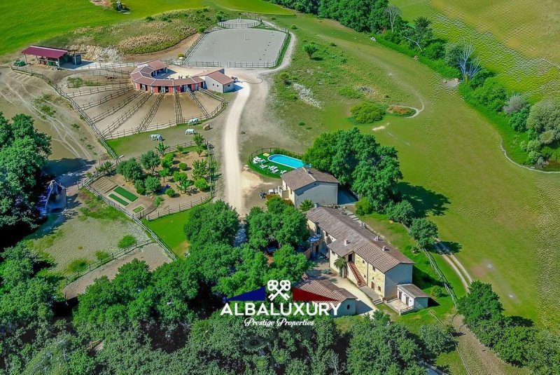 Villa in Casole d'Elsa