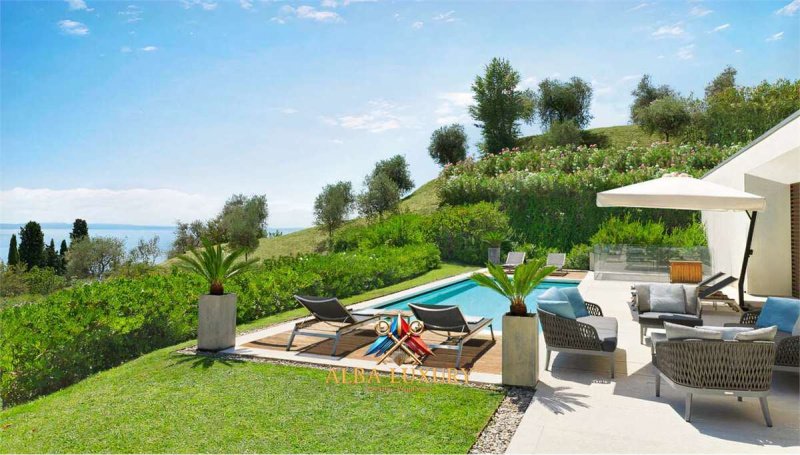 Вилла в Гардоне-Ривьера