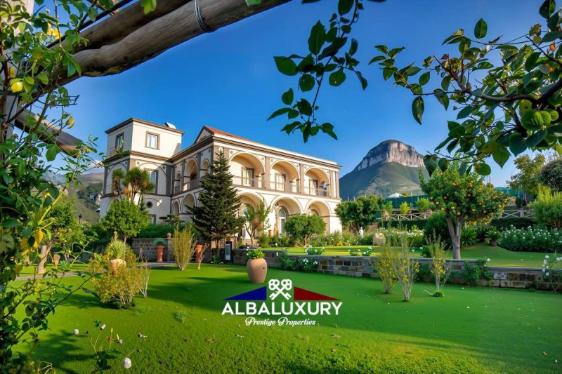 Moradia em Piano di Sorrento