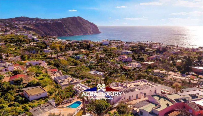 Вилла в Форио