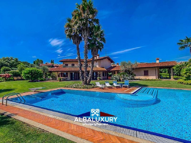 加尔达湖畔帕登盖别墅