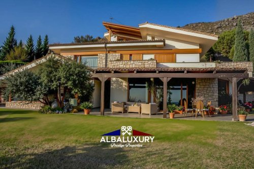 Вилла в Формия