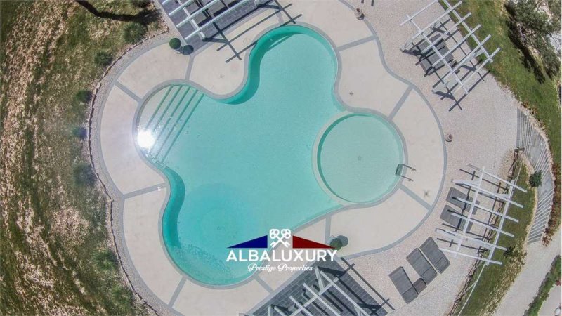 Вилла в Мателика