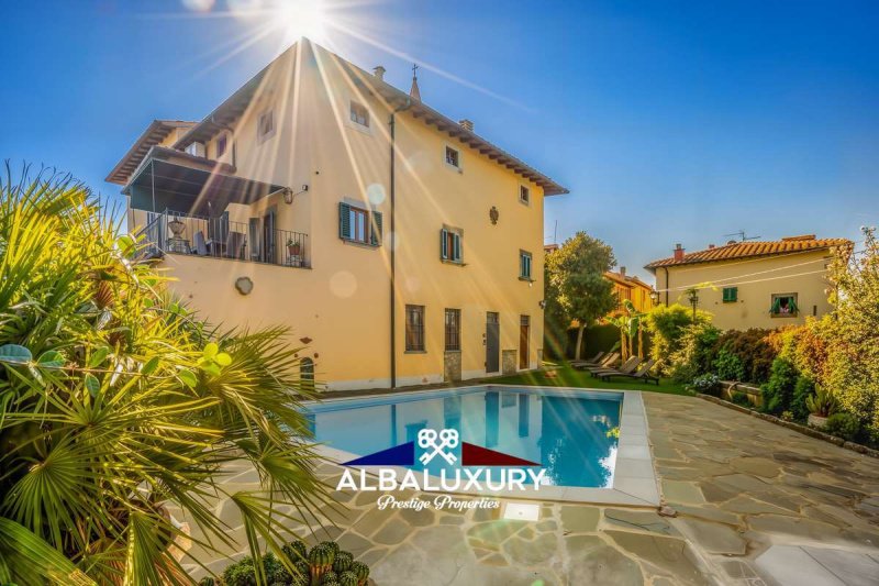 特拉诺瓦-布拉乔利尼别墅