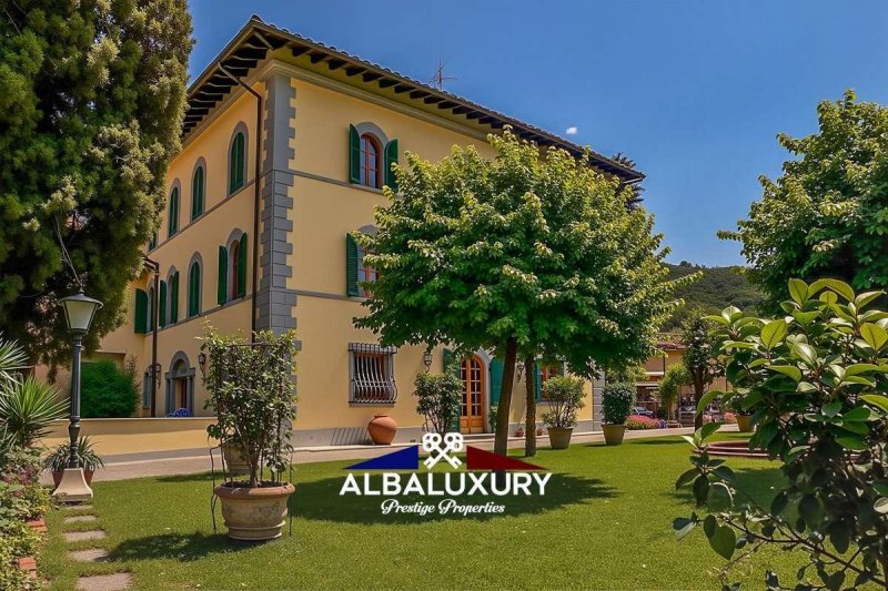 14 Bedrooms Villa for sale in Pistoia [797261] | Gate-away®