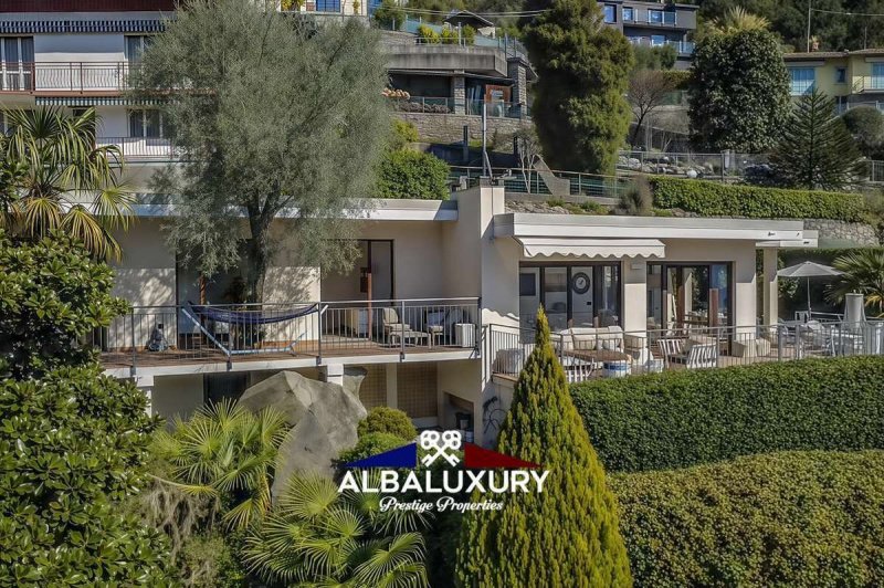 Villa i Nesso