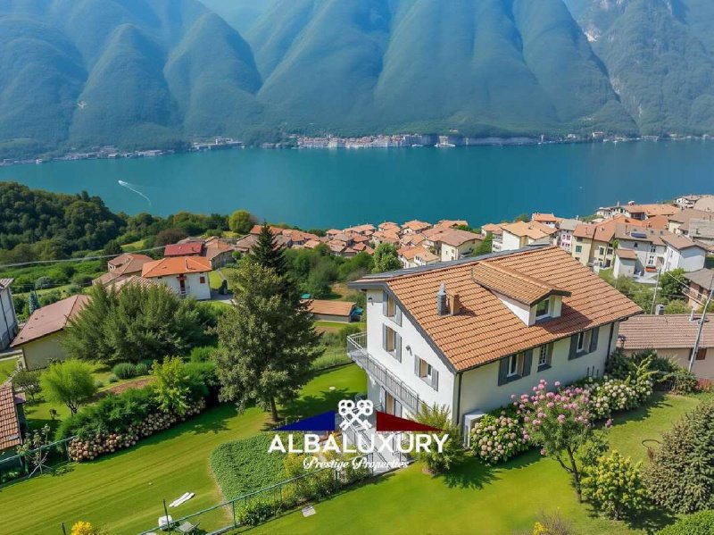 Villa a Nesso