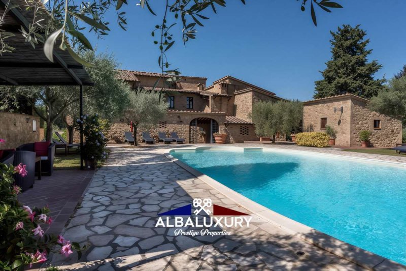 Villa a Poggibonsi