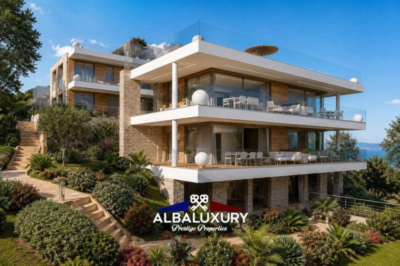 Penthouse in Toscolano-Maderno
