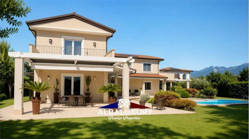 Villa in Forte dei Marmi