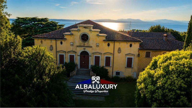 Villa a Lazise