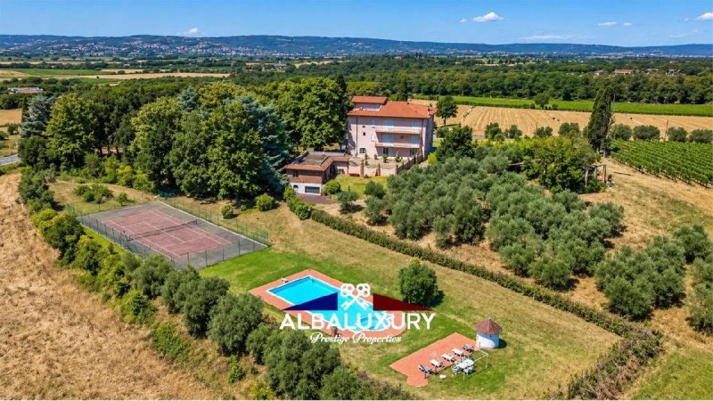 Villa à Lucignano