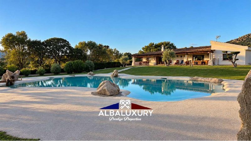 Villa in Olbia