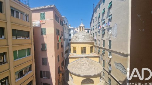 Bedrijfspand in Genua