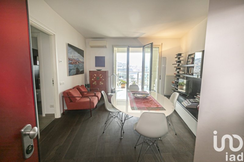 Apartamento em Génova
