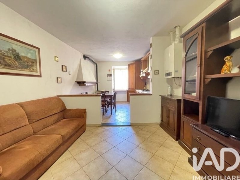 Apartamento en Varese Ligure