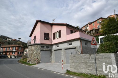 House in Neirone