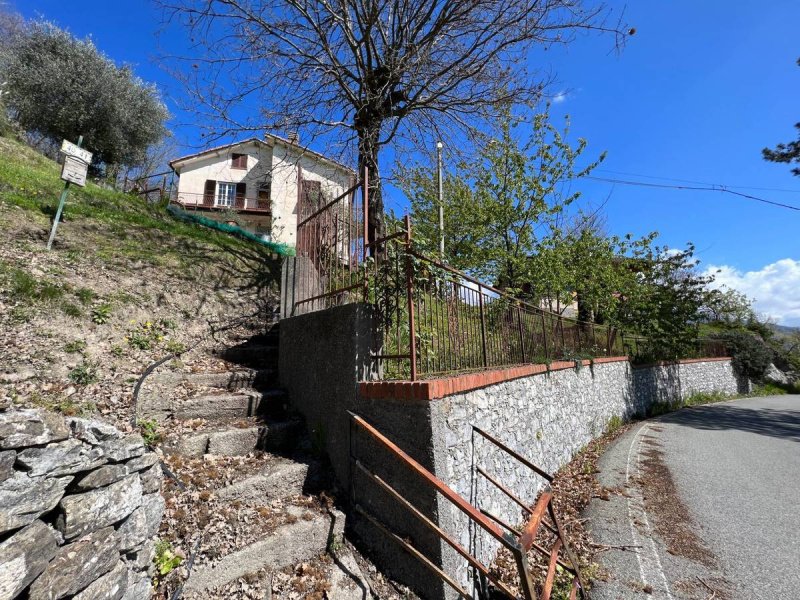 Villa i Lumarzo