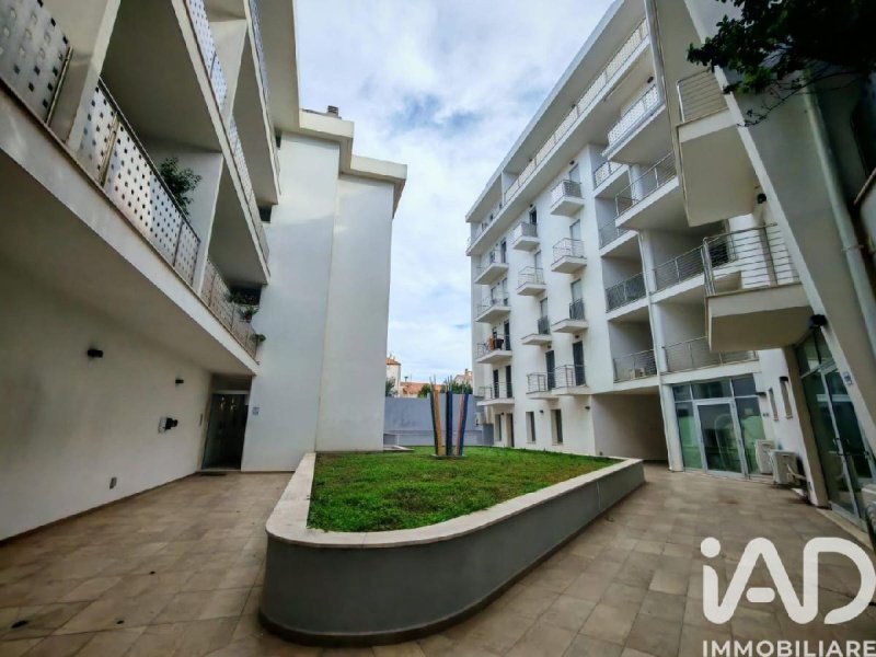 Immobile commerciale a Olbia