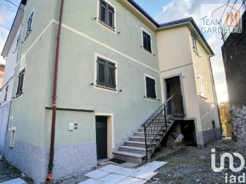 Villa a Ne