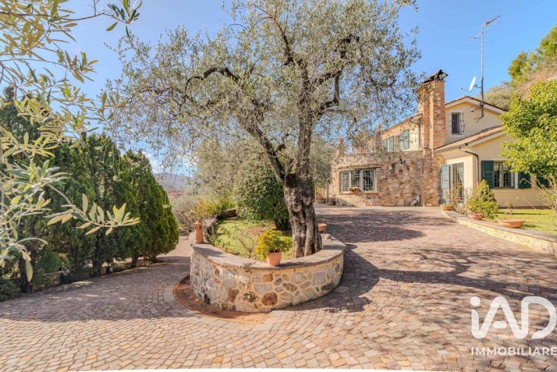 Villa à Villanova d'Albenga