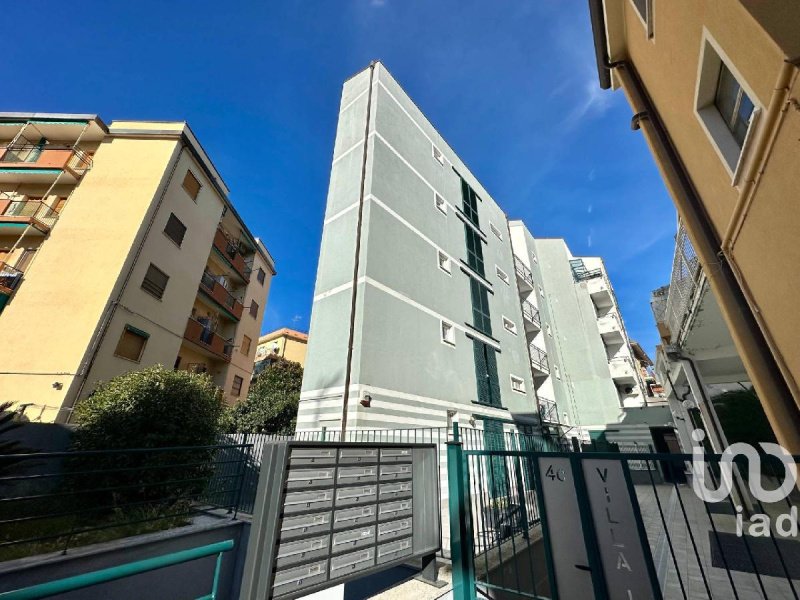 Apartamento em Loano